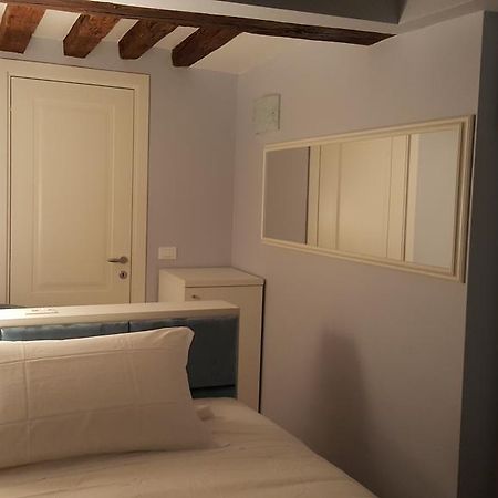 Maison D'Elite Guest House เวนิส ภายนอก รูปภาพ