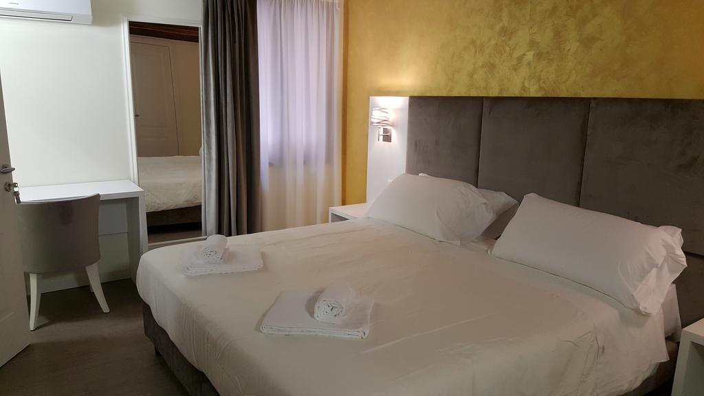 Maison D'Elite Guest House เวนิส ภายนอก รูปภาพ