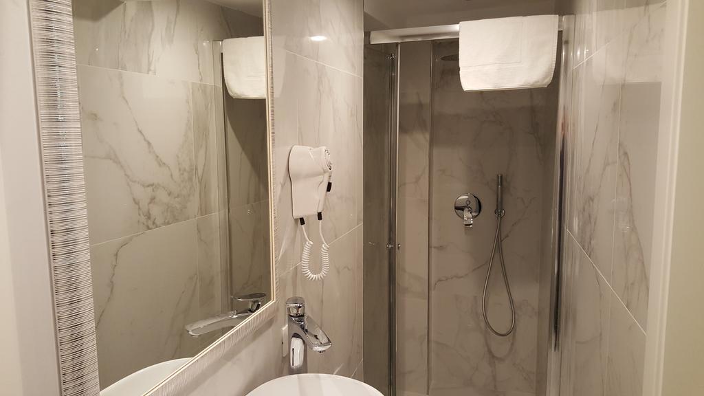 Maison D'Elite Guest House เวนิส ภายนอก รูปภาพ